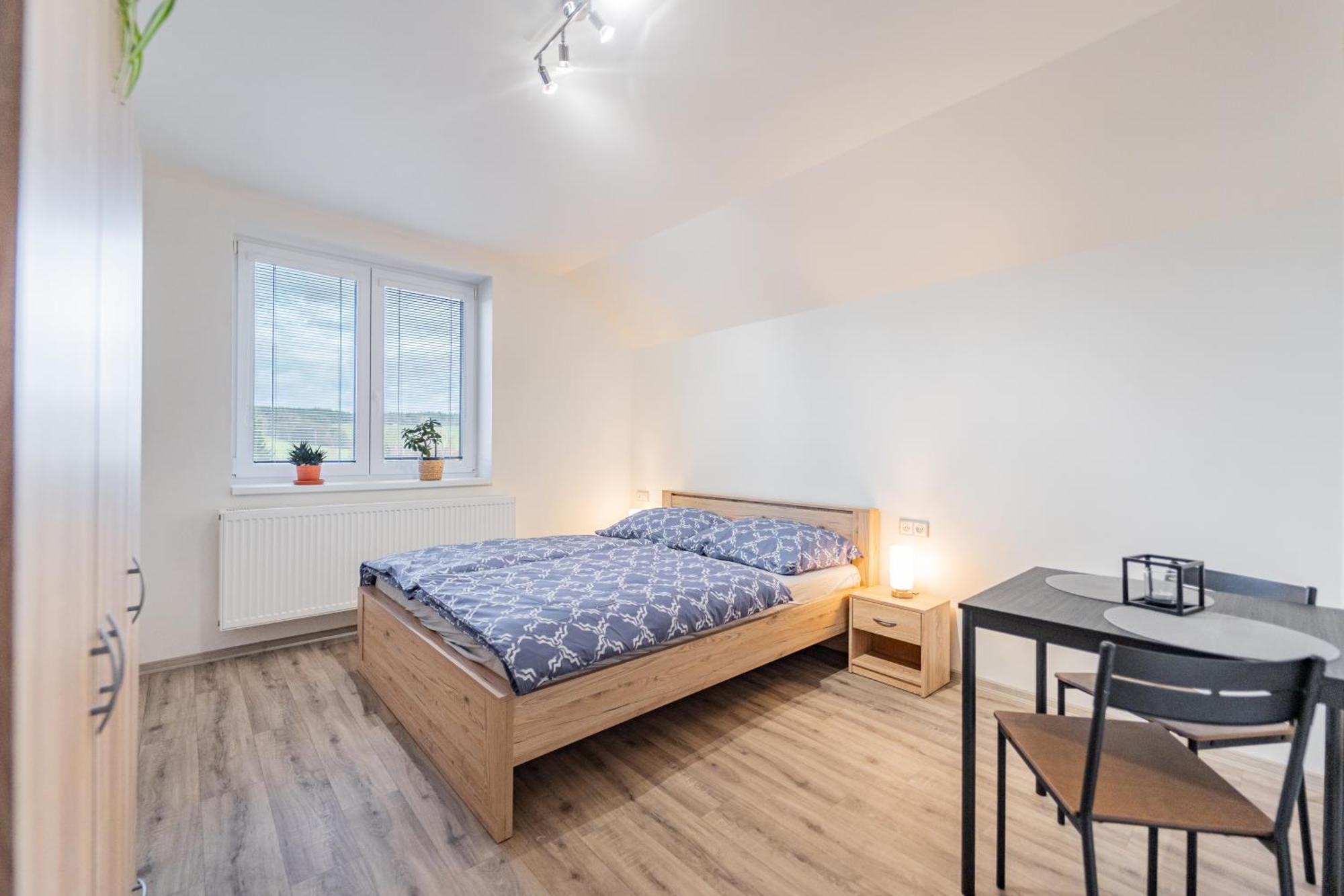 Apartmany Tera Miletín Zewnętrze zdjęcie