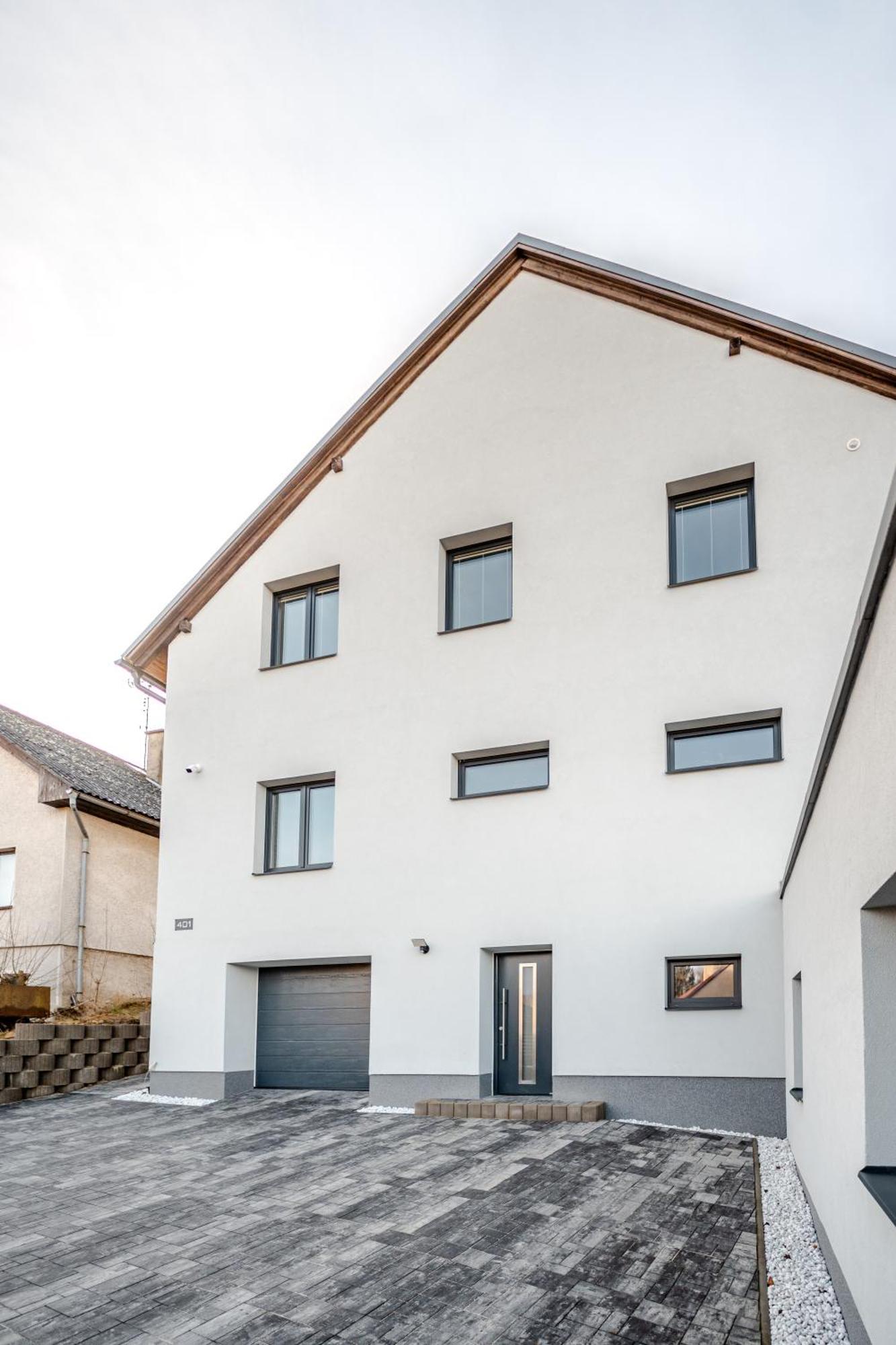 Apartmany Tera Miletín Zewnętrze zdjęcie